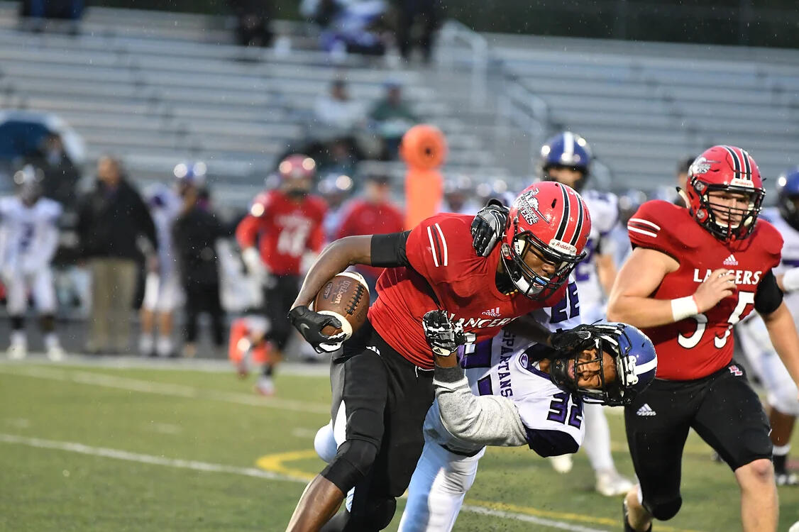 Lakeshore Lancer football players